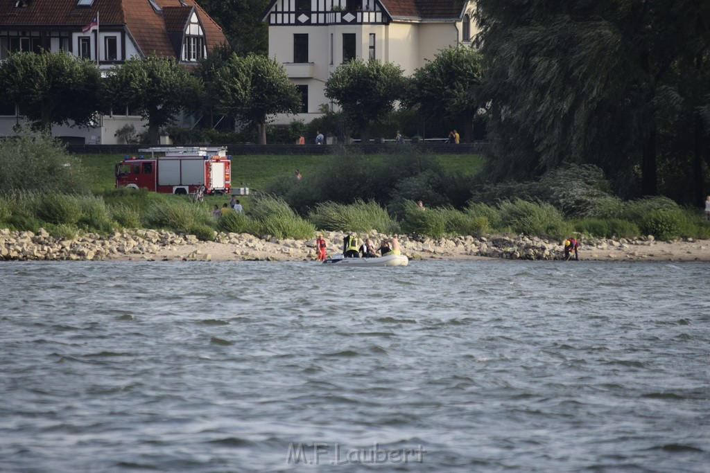 Personensuche im Rhein bei Koeln Rodenkirchen P149.JPG - Miklos Laubert